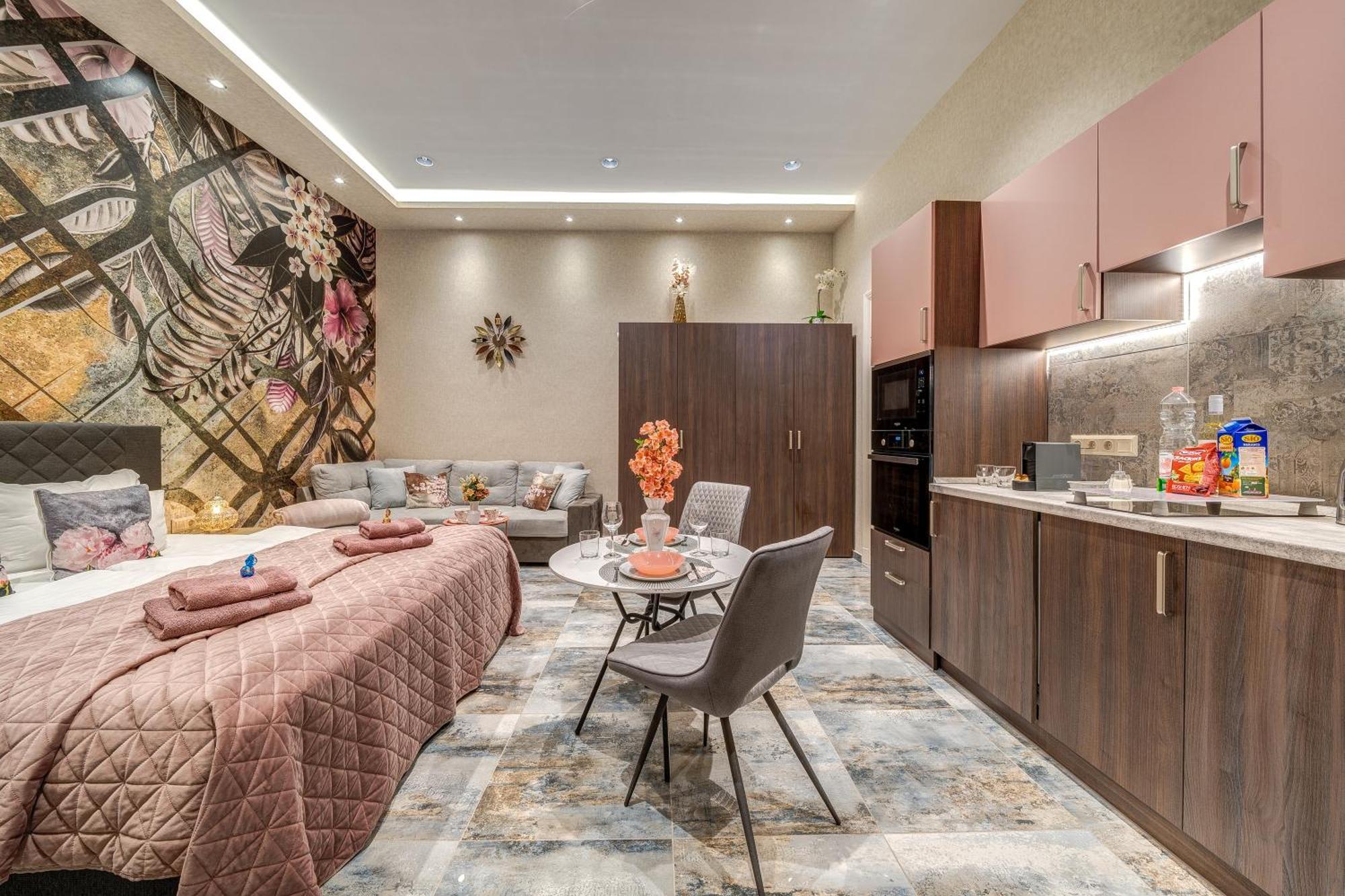 Budapest Magic Exotic In Downtown Екстериор снимка