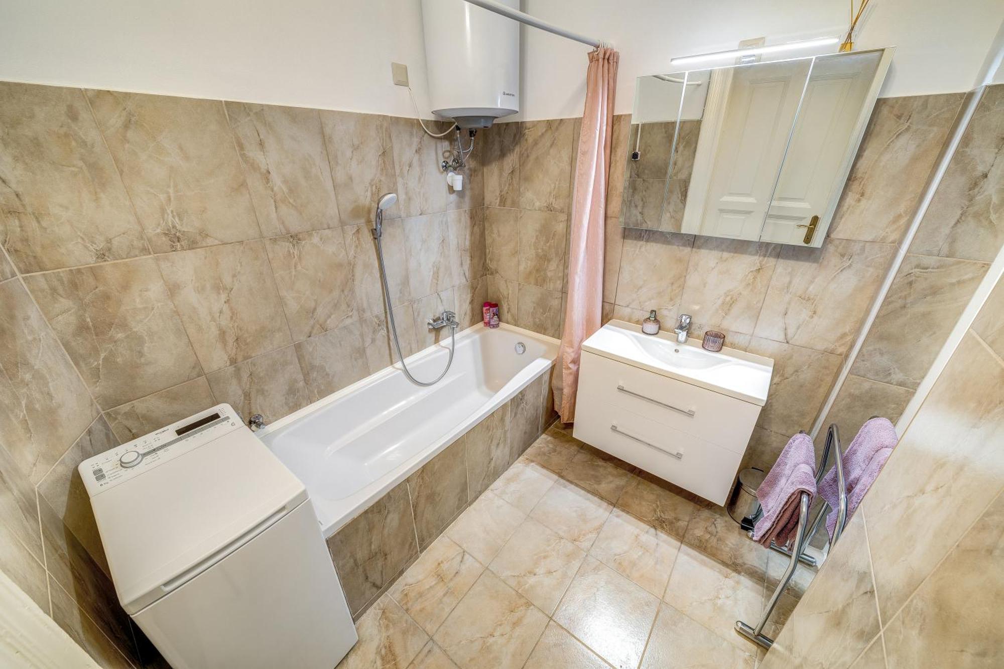 Budapest Magic Exotic In Downtown Екстериор снимка